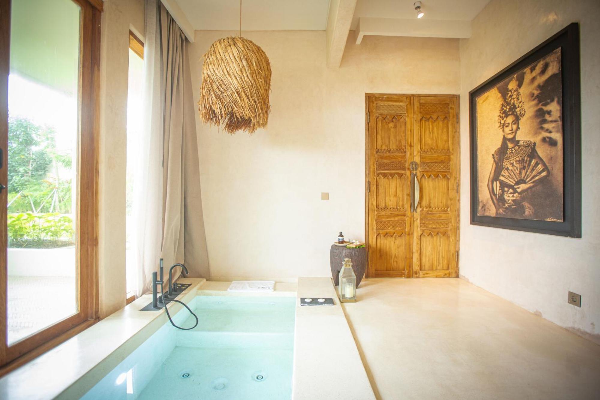 Oshom Bali At Nuanu Creative City Tabanan  Phòng bức ảnh