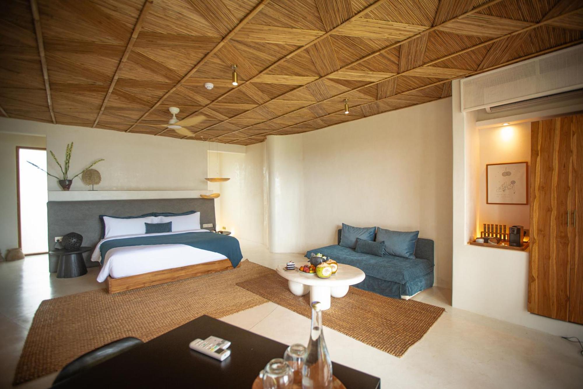 Oshom Bali At Nuanu Creative City Tabanan  Phòng bức ảnh